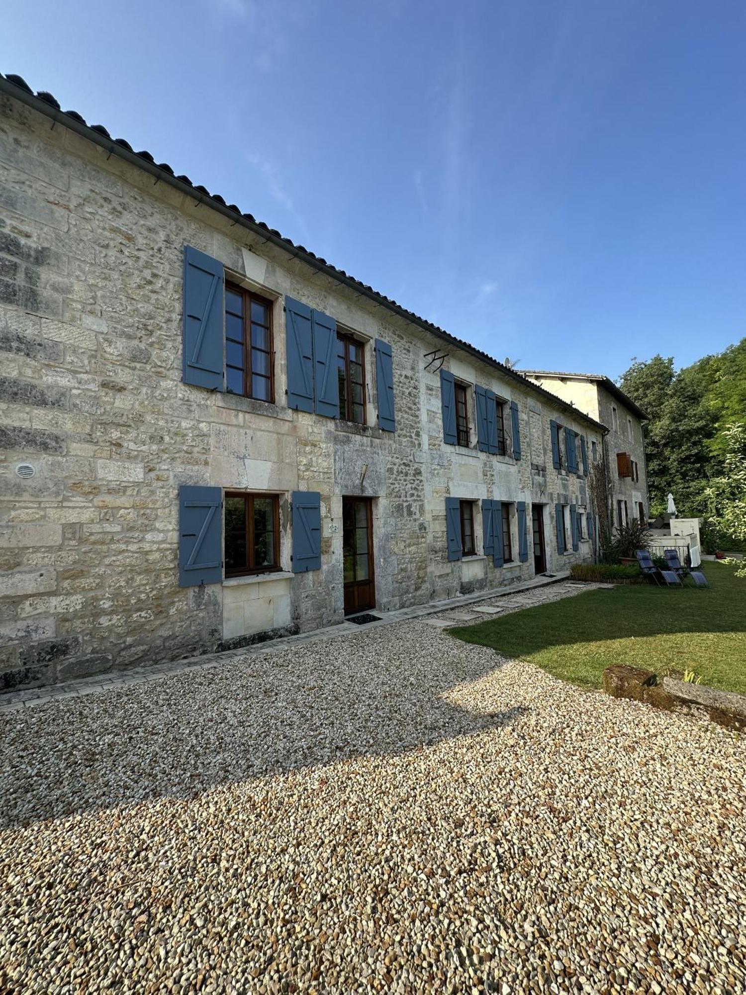 Petit Moulin De Veillard Villa Bourg-Charente Exteriör bild