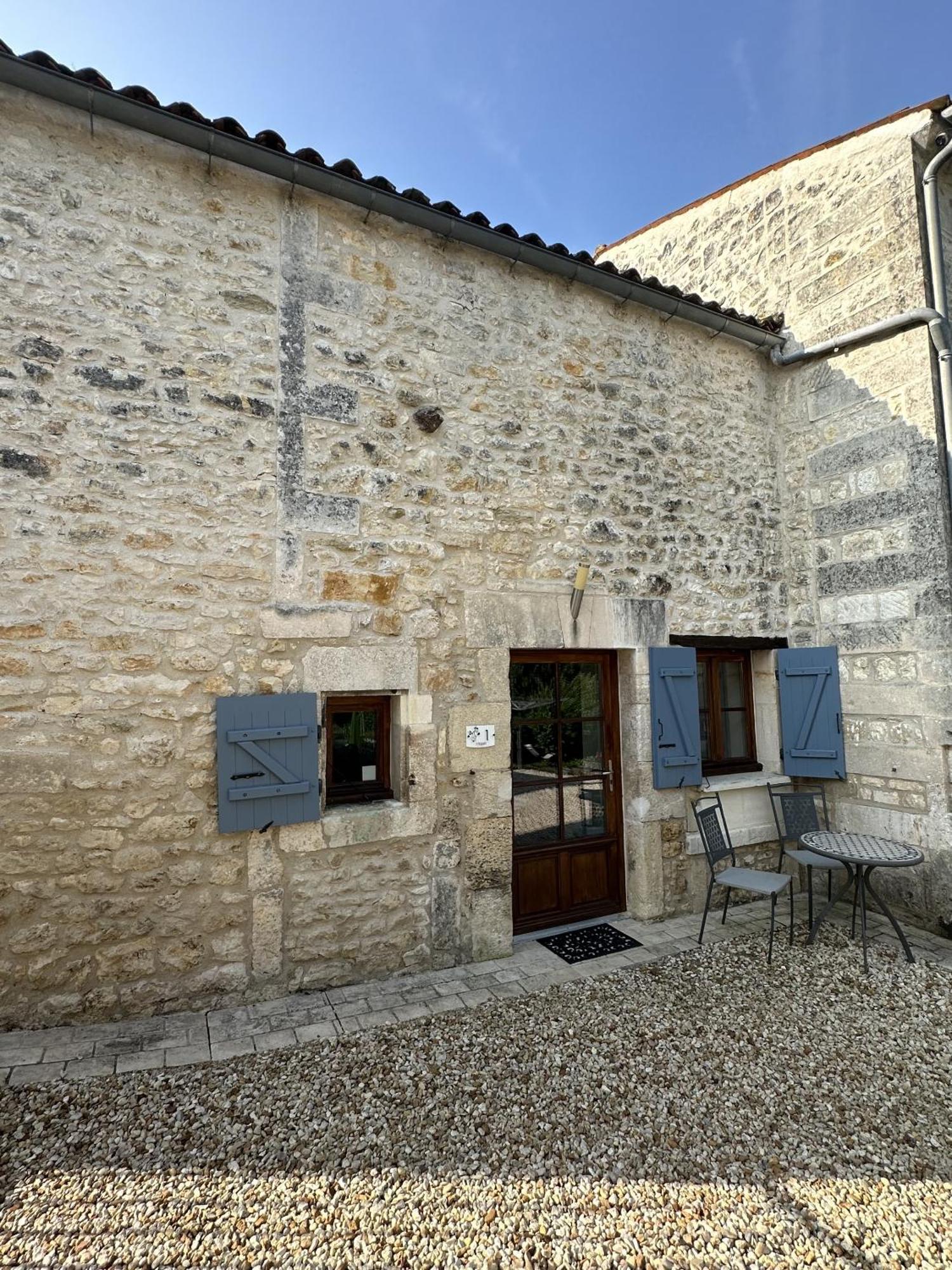 Petit Moulin De Veillard Villa Bourg-Charente Exteriör bild