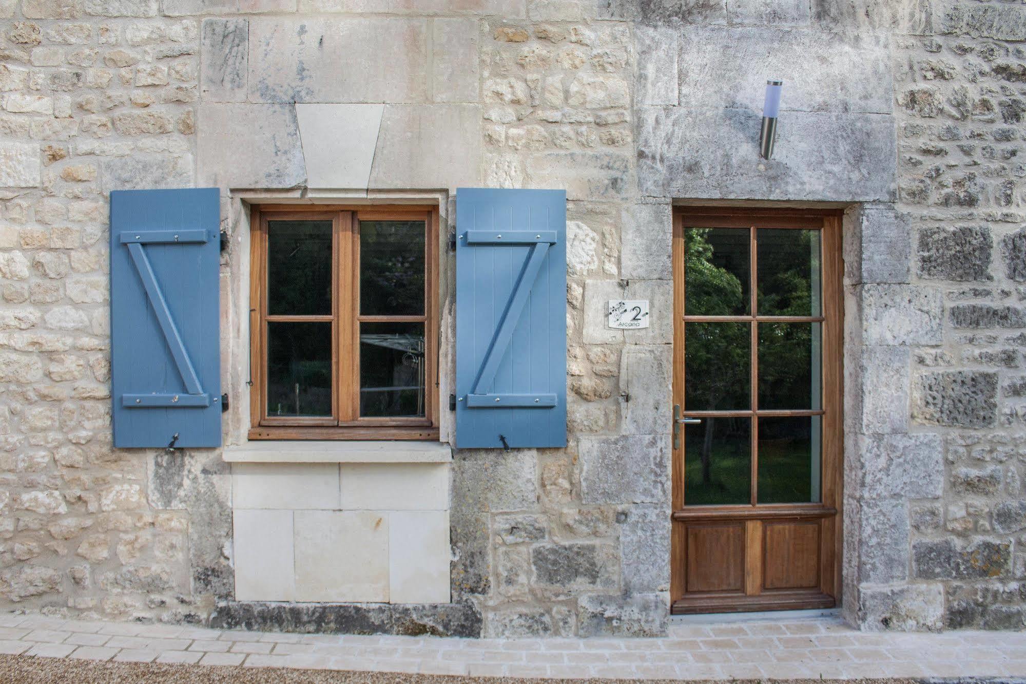 Petit Moulin De Veillard Villa Bourg-Charente Exteriör bild